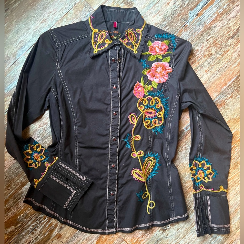 Love Polly - Embroidered Western Shirt - Small